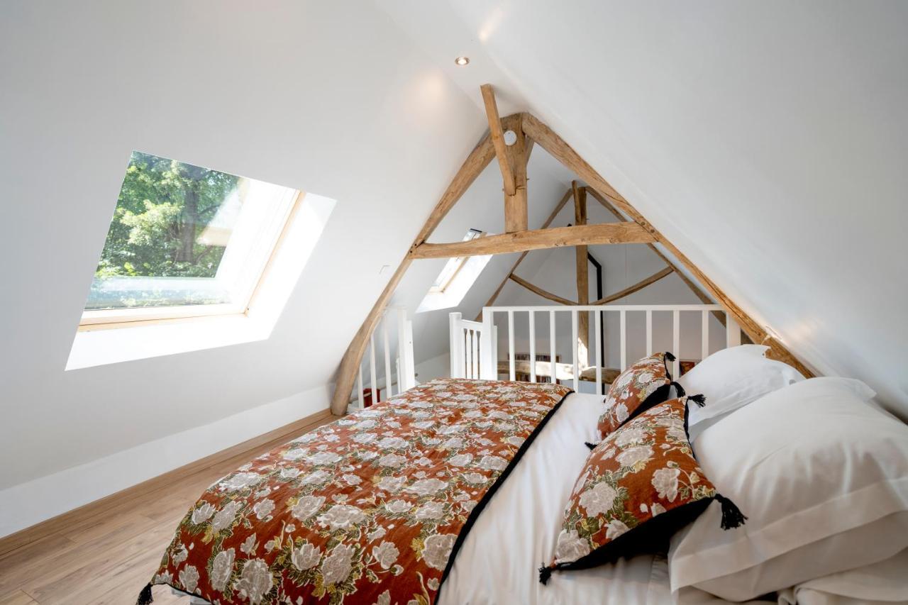 Domaine De La Course Bed & Breakfast Doudeauville Exterior photo